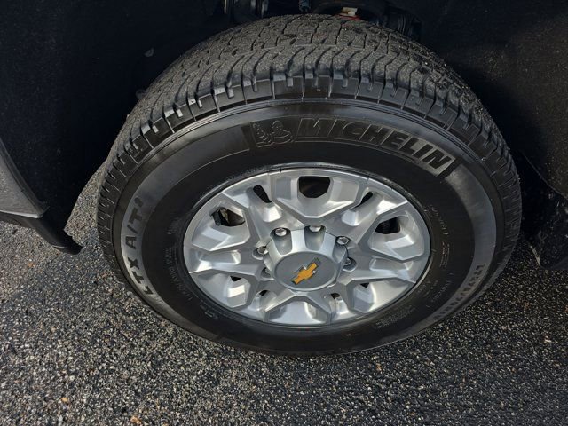 Used 2023 Chevrolet Silverado 2500 LT w/ All Star Edition image 9