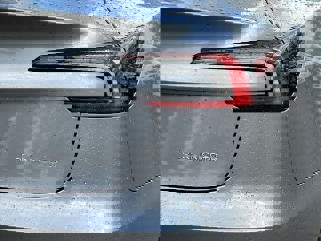 Used 2025 Tesla Model 3 Long Range image 7