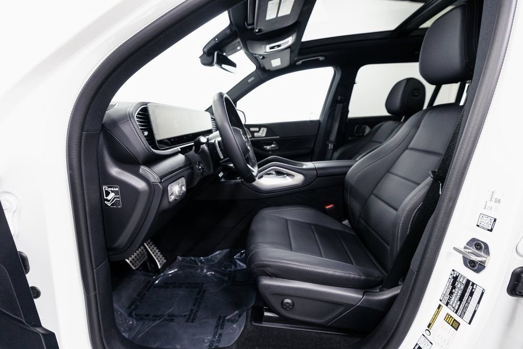 Used 2026 Mercedes-Benz GLS 450 4MATIC image 8