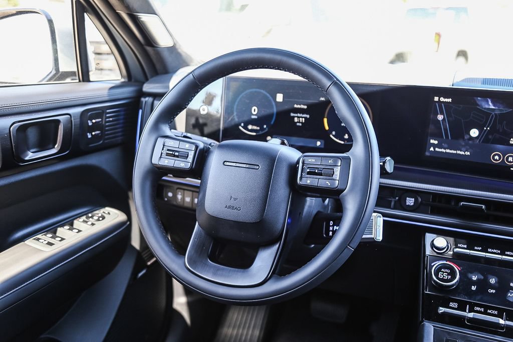 New 2025 Hyundai Santa Fe Calligraphy FWD image 16
