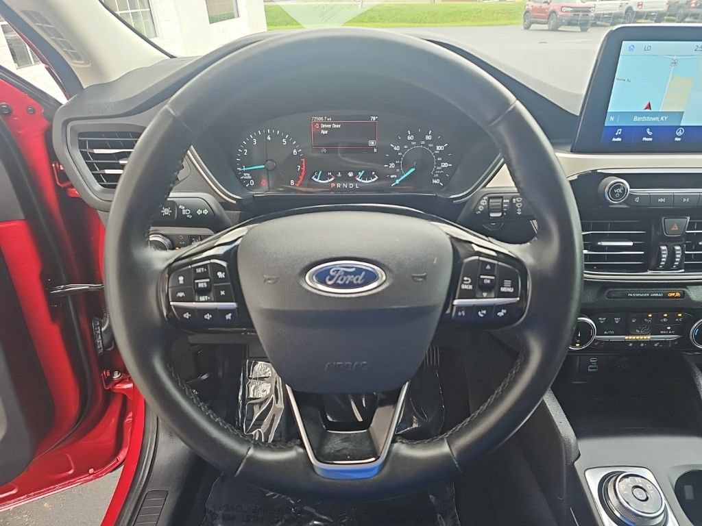 Used 2022 Ford Escape SEL AWD/4WD image 13