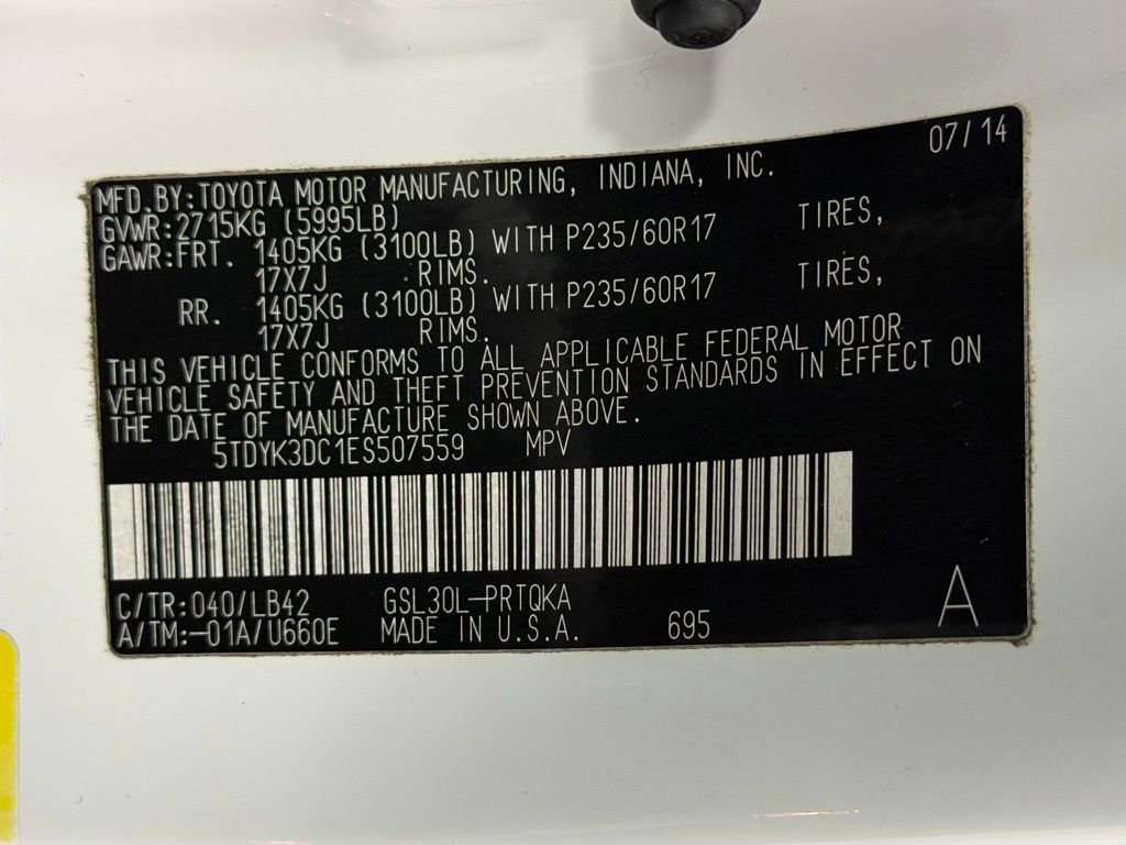 Used 2014 Toyota Sienna XLE image 30