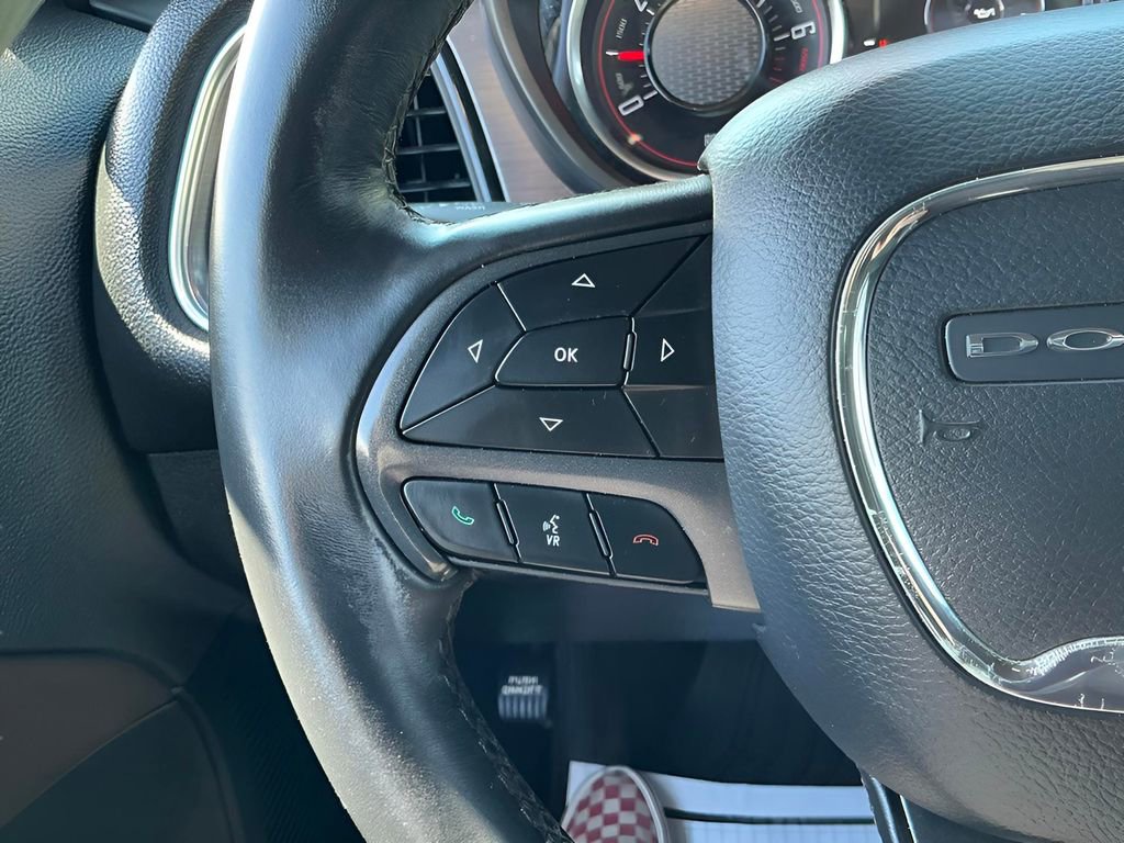 Used 2018 Dodge Challenger SXT image 36