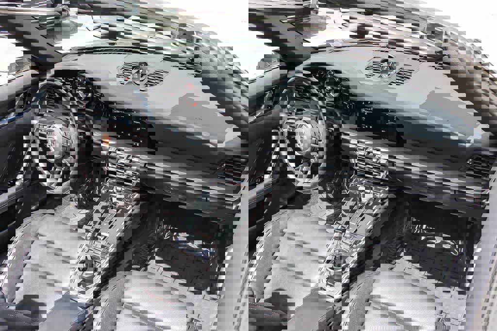 Used 2020 Porsche 911 Carrera image 12