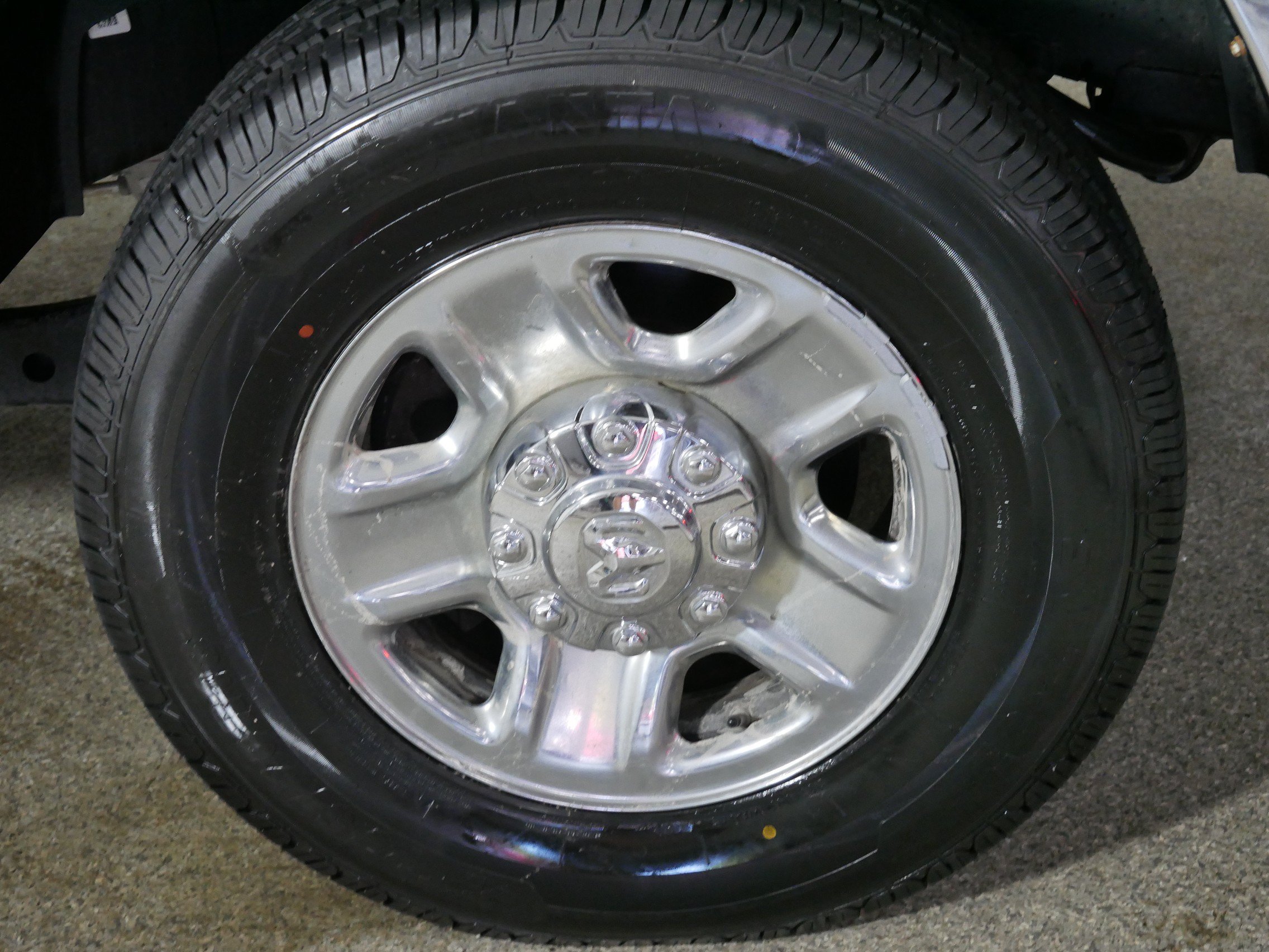 Used 2024 RAM 2500 Tradesman w/ Safety Group AWD/4WD image 15