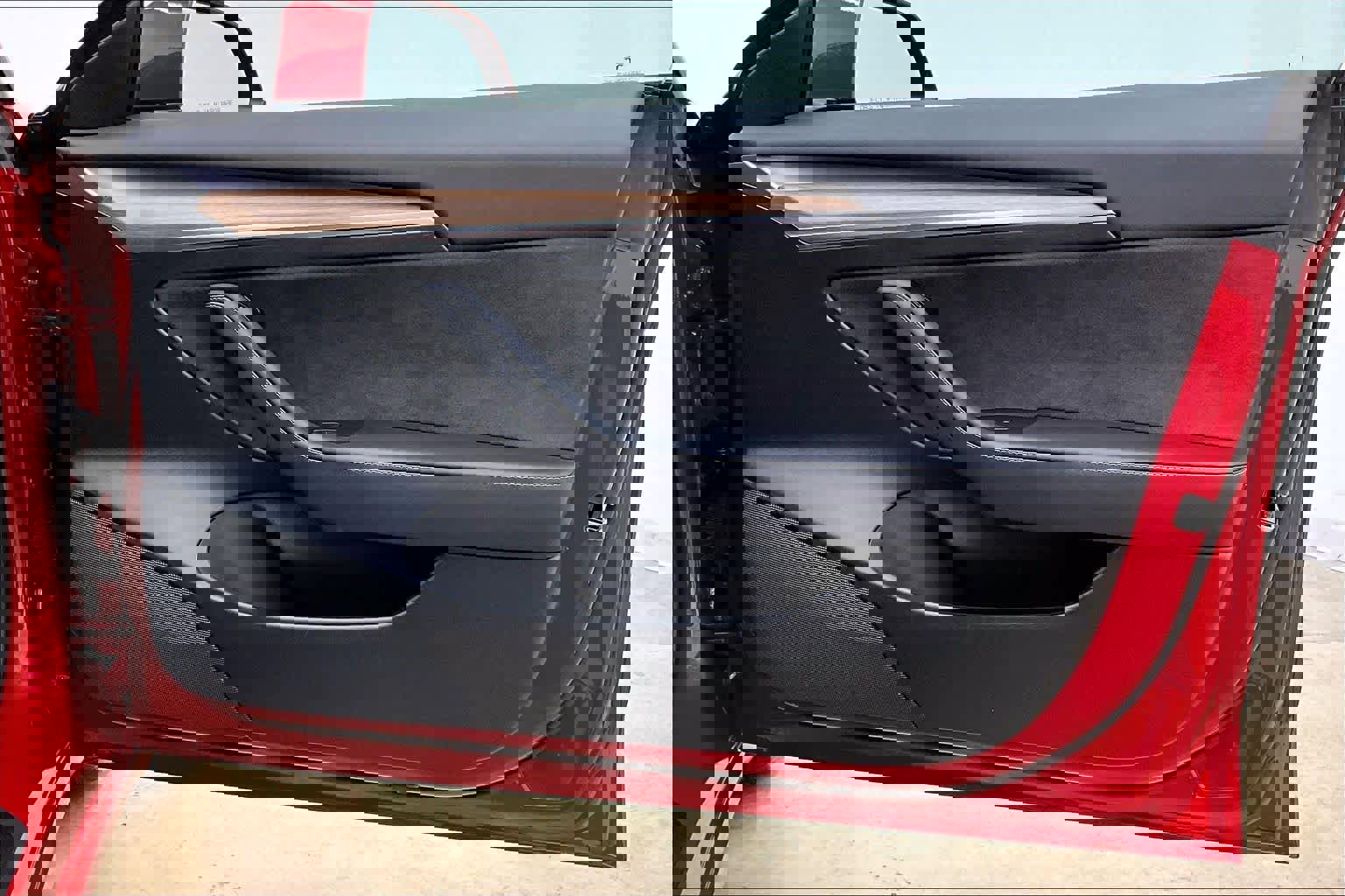 Used 2023 Tesla Model 3 Standard Range image 25