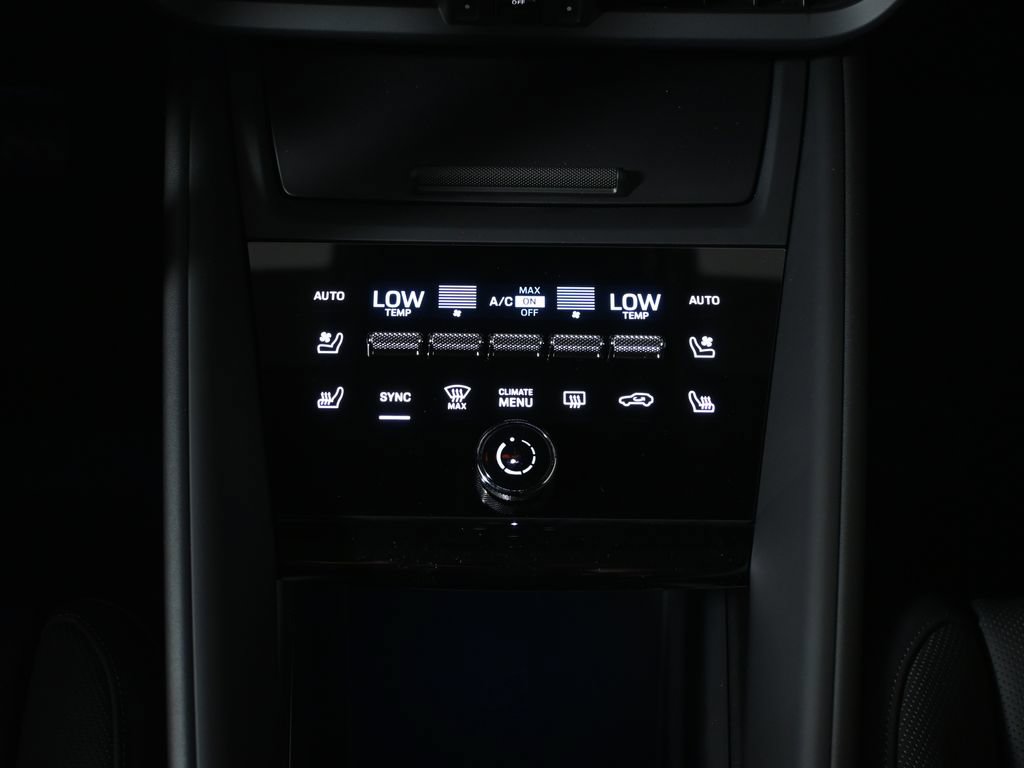 New 2026 Porsche Macan 4 Electric AWD/4WD image 24