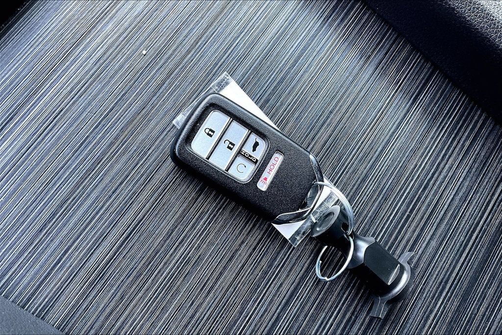 Used 2019 Honda Pilot Elite image 12