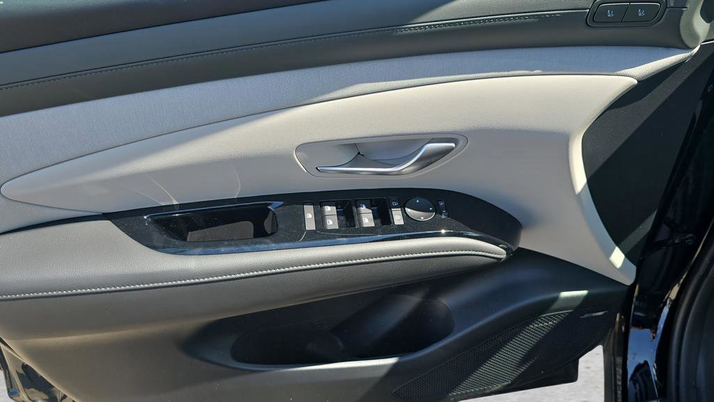 New 2026 Hyundai Tucson Limited w/ Tow & Go Package image 29