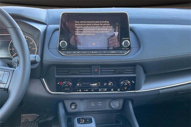 New 2026 Nissan Rogue SV image 6