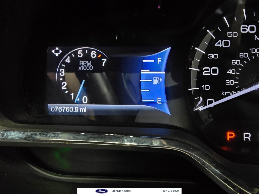 Used 2017 Lincoln MKT AWD image 31