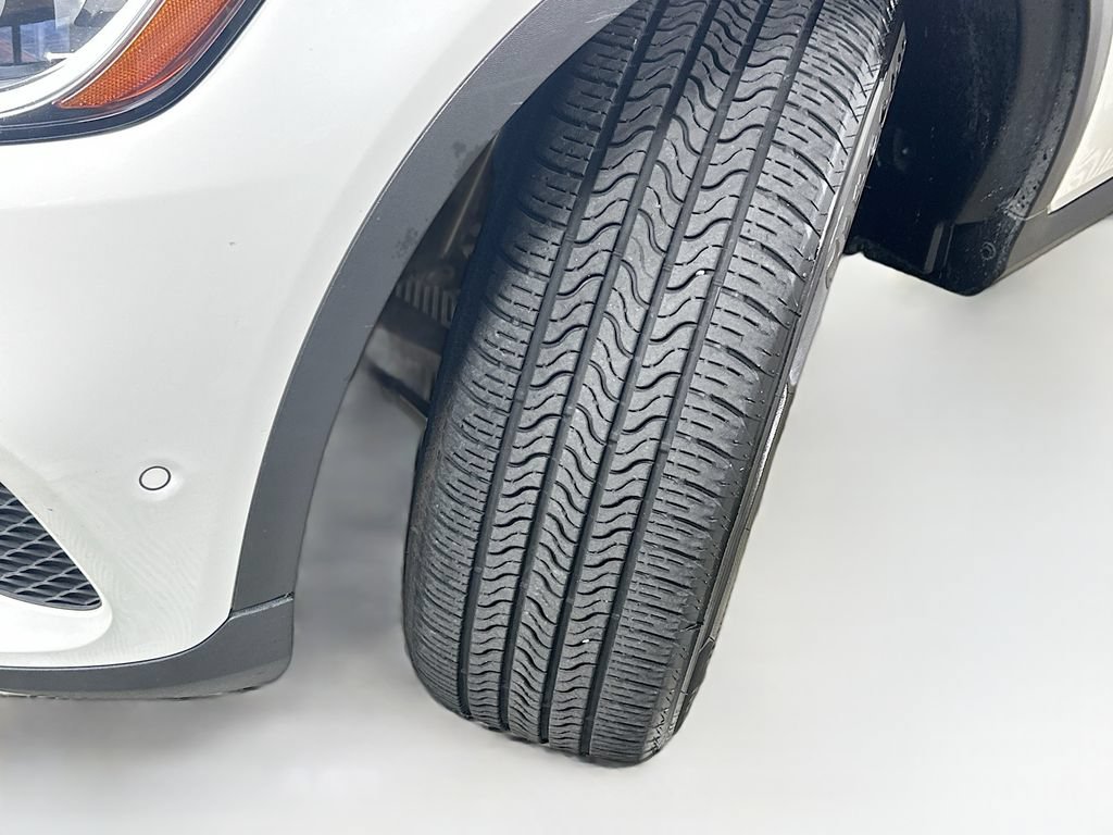 Used 2021 Mercedes-Benz GLC 300 image 26