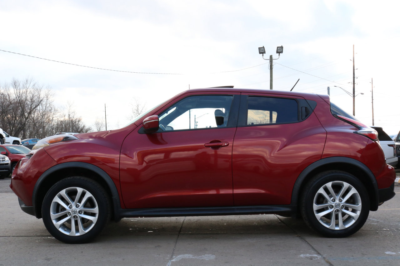 Used 2015 Nissan Juke SV w/ Cold Weather Package image 15
