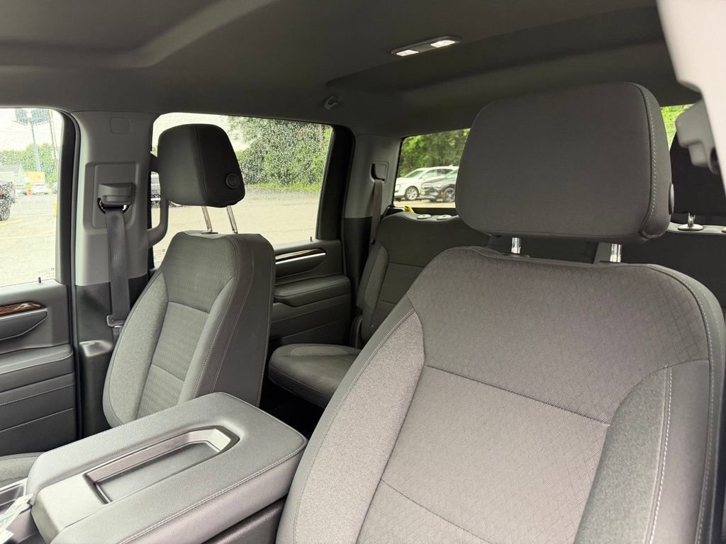 Used 2026 GMC Sierra 2500 SLE w/ SLE Value Package; AWD/4WD image 12