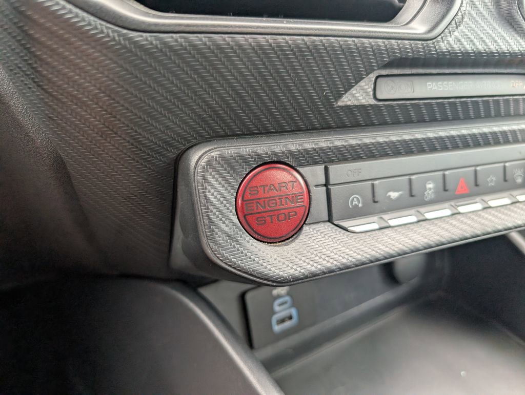 Used 2024 Ford Mustang EcoBoost image 21