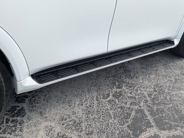 Used 2023 Nissan Armada SL image 13