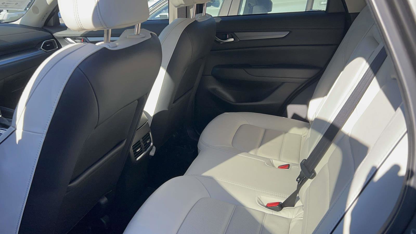 Used 2024 MAZDA CX-5 AWD 2.5 S w/ Preferred Package image 33