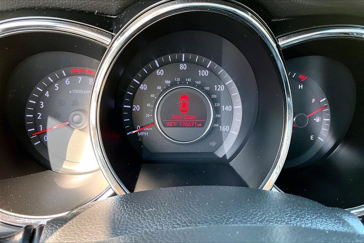 Used 2013 Kia Optima LX FWD image 13