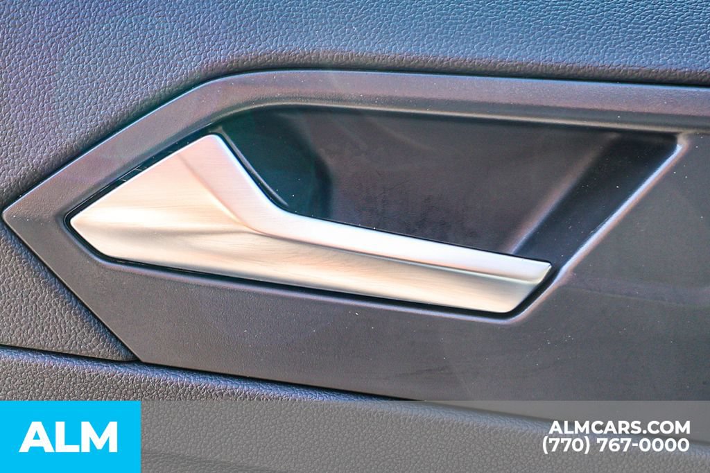 Used 2025 Volkswagen Jetta Sport FWD image 49