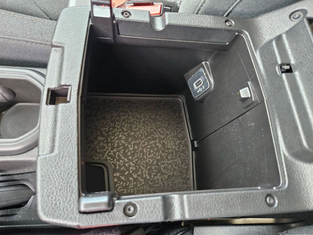 Used 2025 Jeep Wrangler Unlimited Rubicon AWD/4WD image 28