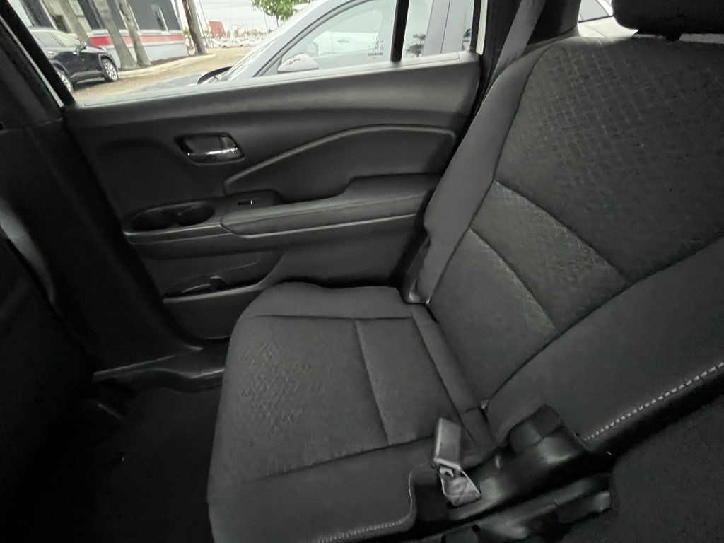 Used 2021 Honda Passport Sport image 17