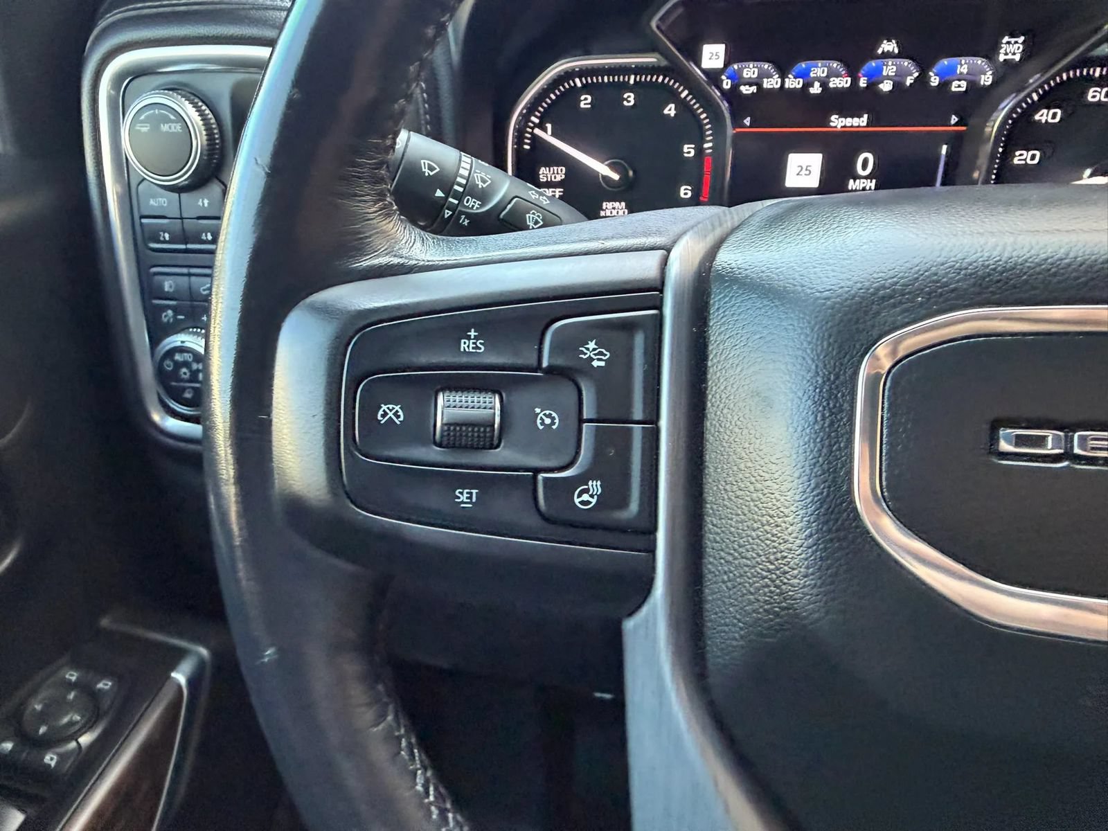 Used 2020 GMC Sierra 1500 Denali w/ Driver Alert Package II AWD/4WD image 26