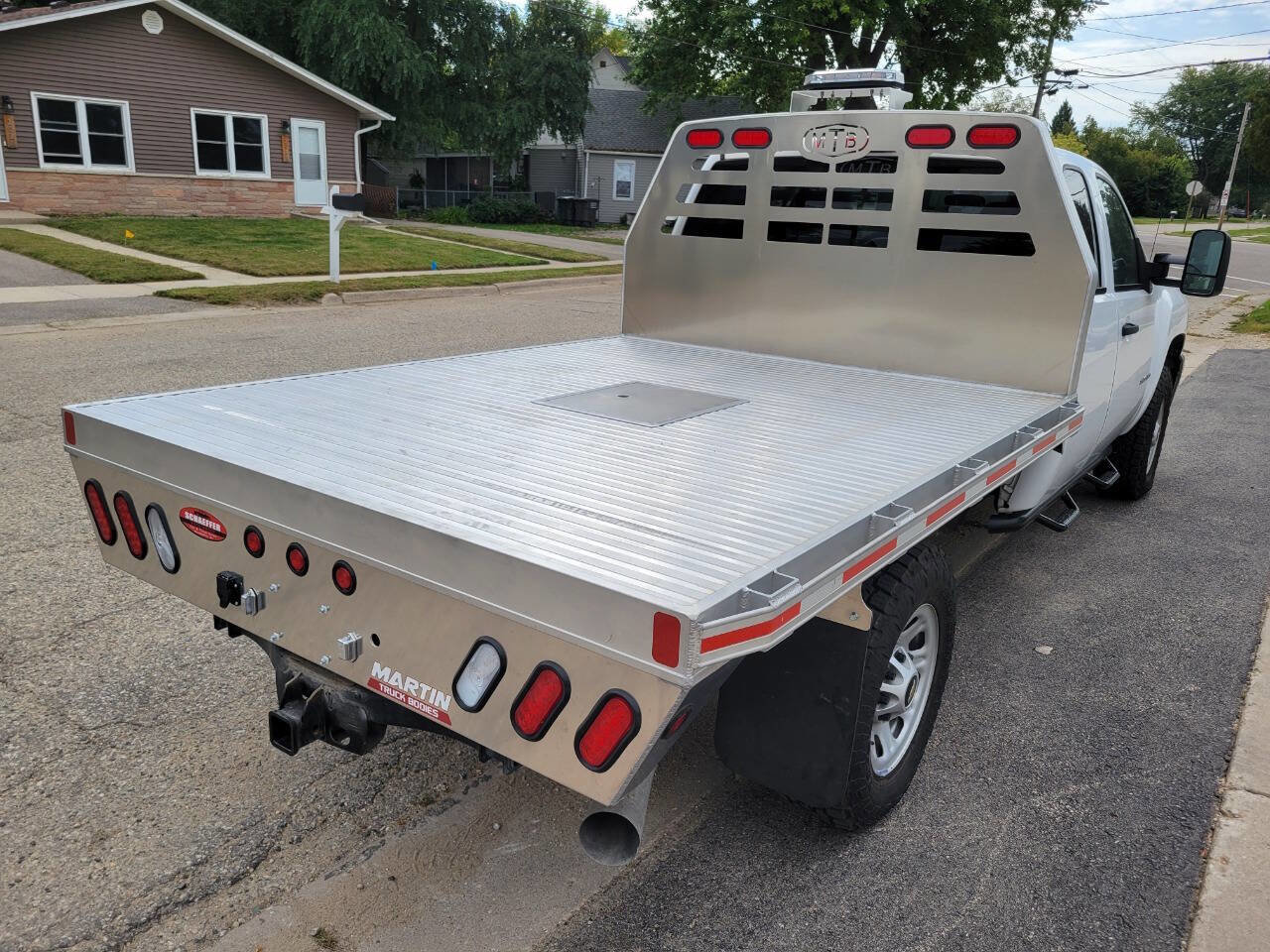 Used 2013 Chevrolet Silverado 3500 W/T image 9