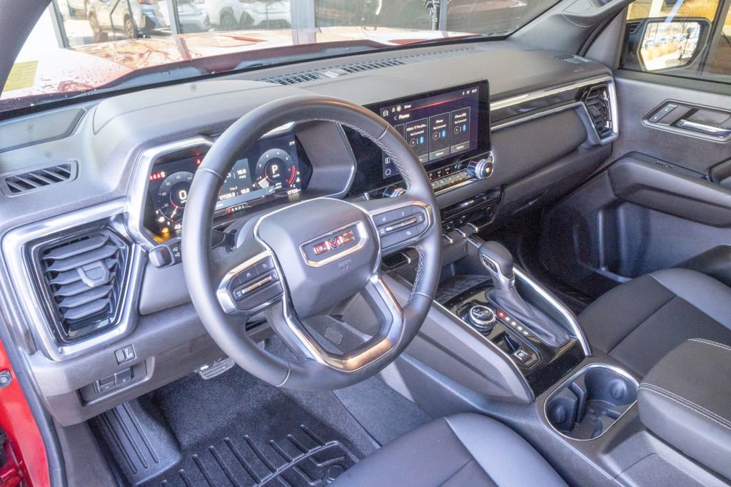 Used 2024 GMC Canyon Elevation w/ Elevation Premium Package image 9