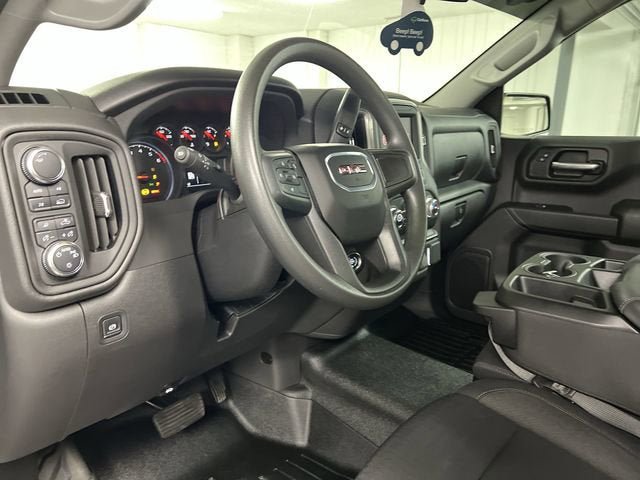 Certified 2025 GMC Sierra 1500 Pro w/ Pro Value Package AWD/4WD image 10