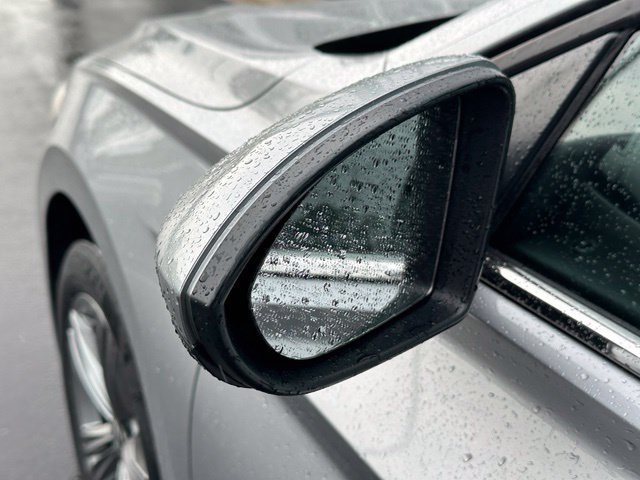 Used 2023 Volkswagen Jetta SE FWD image 11
