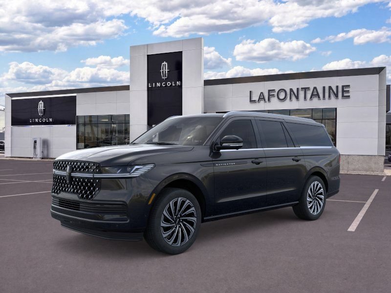 New 2026 Lincoln Navigator L Black Label AWD/4WD image 1