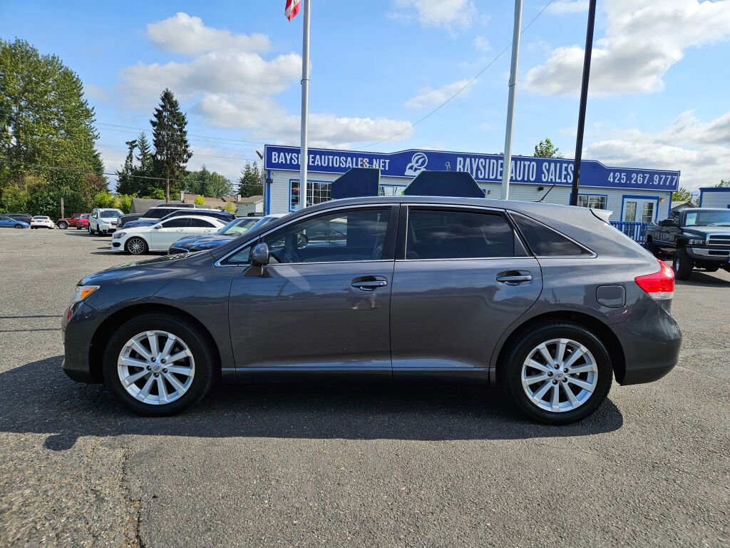 Used 2009 Toyota Venza AWD image 2