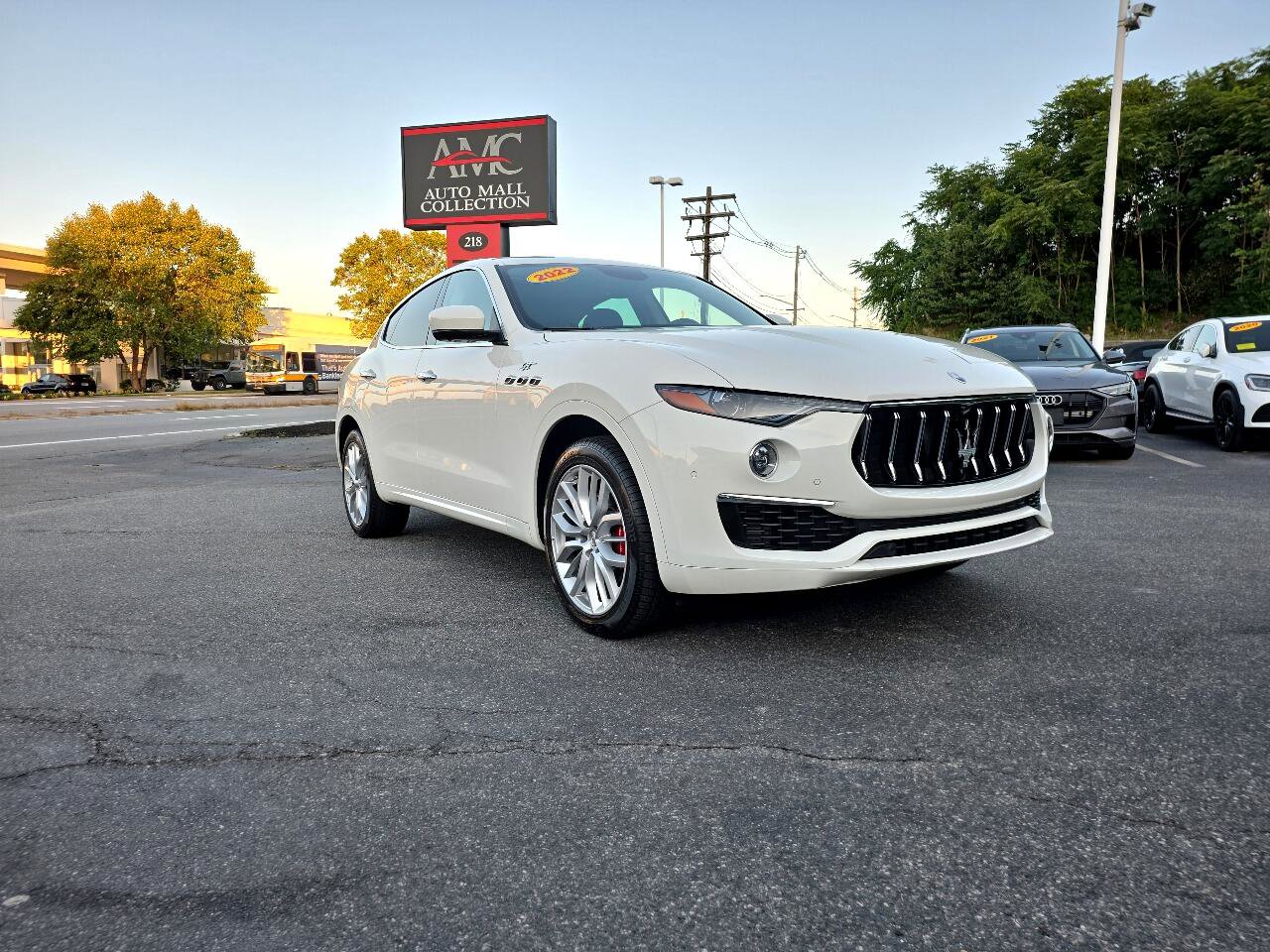 Used 2022 Maserati Levante GT image 17