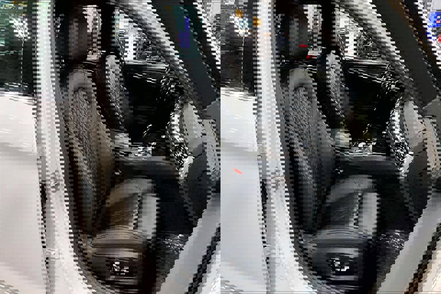 Used 2021 BMW 540i xDrive w/ Premium Package image 8