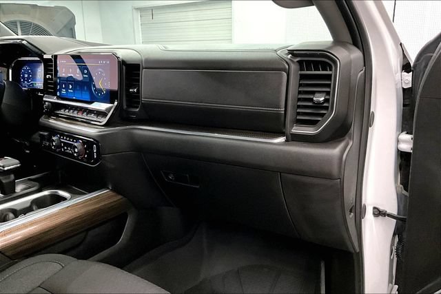 Used 2024 Chevrolet Silverado 1500 RST AWD/4WD image 20