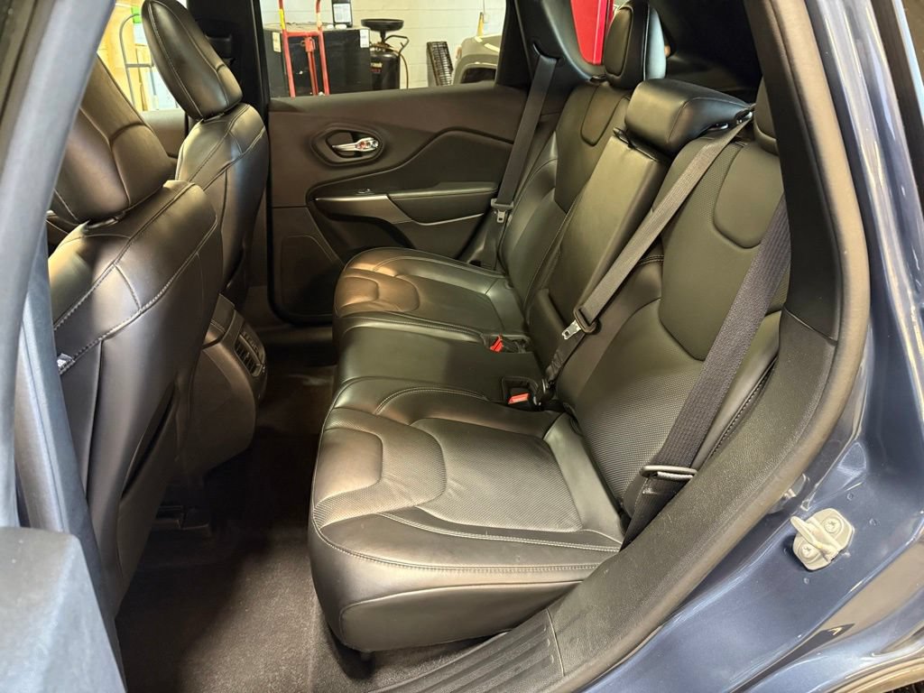 Certified 2020 Jeep Cherokee Limited AWD/4WD image 23