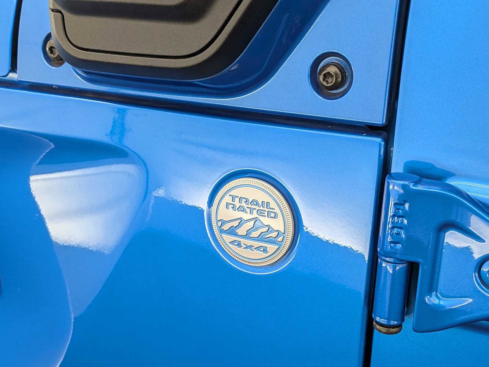 Used 2023 Jeep Wrangler Sahara w/ Cold Weather Group image 12