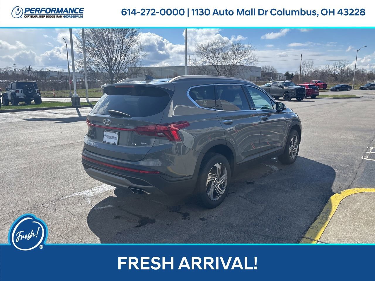 Used 2023 Hyundai Santa Fe SEL image 4