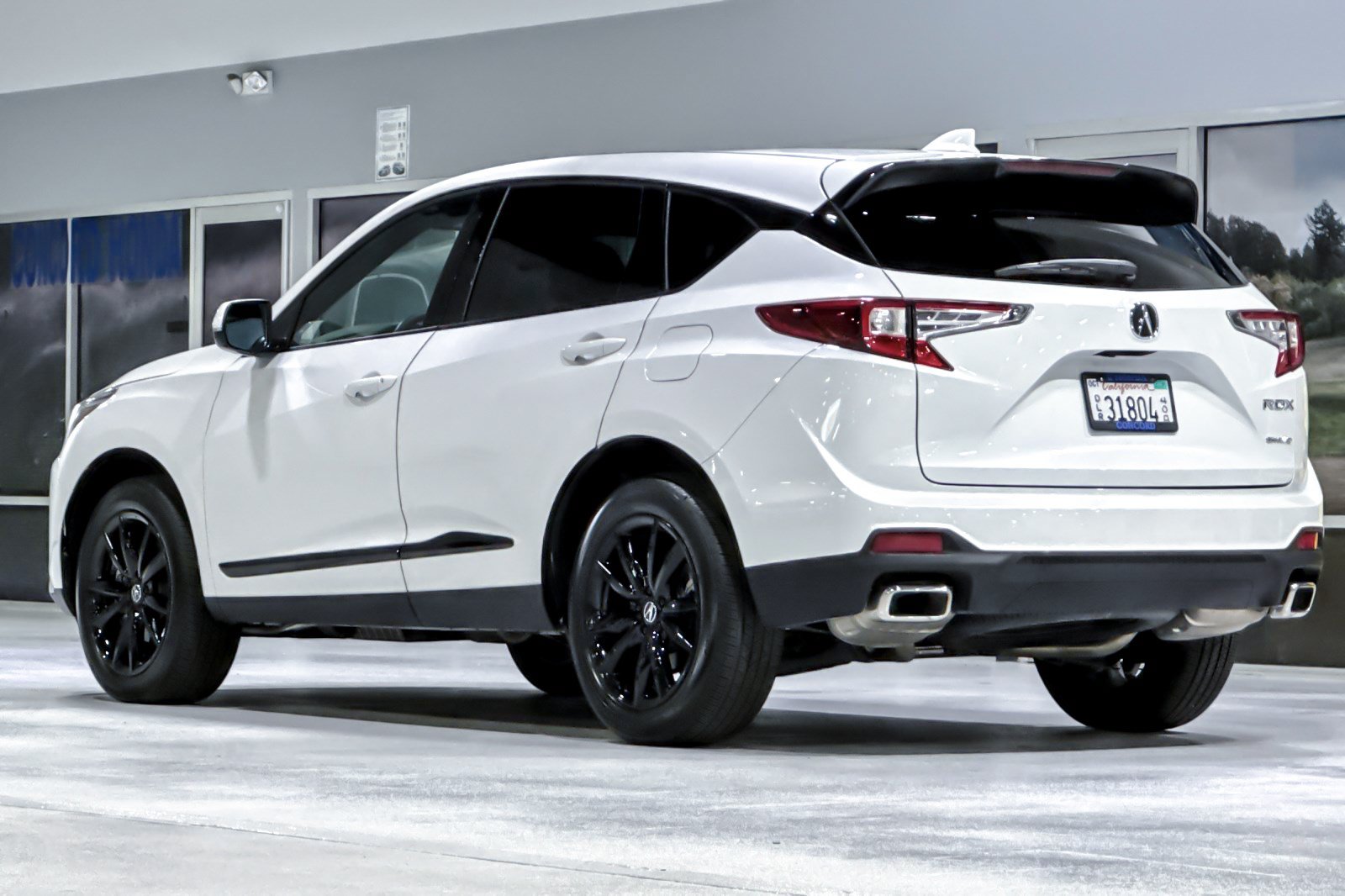 Used 2025 Acura RDX SH-AWD image 3