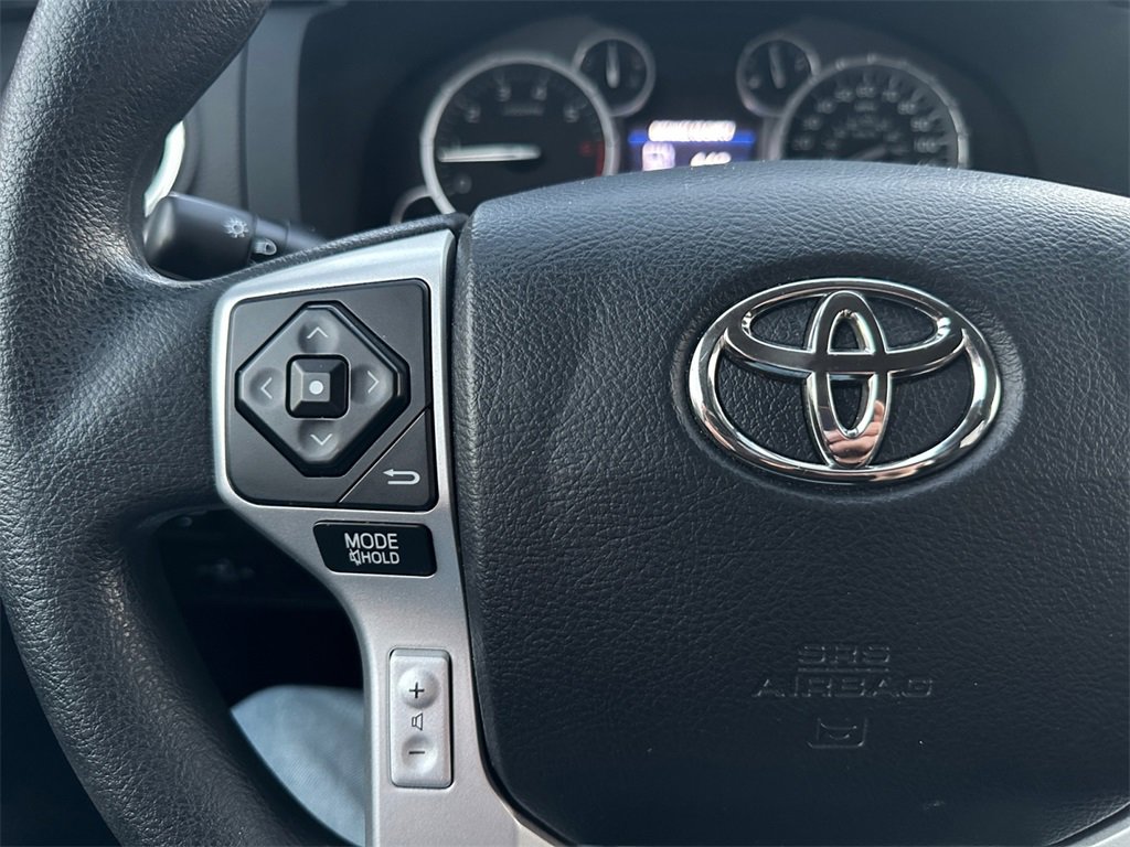 Used 2015 Toyota Tundra SR5 w/ SR5 Upgrade Package image 23