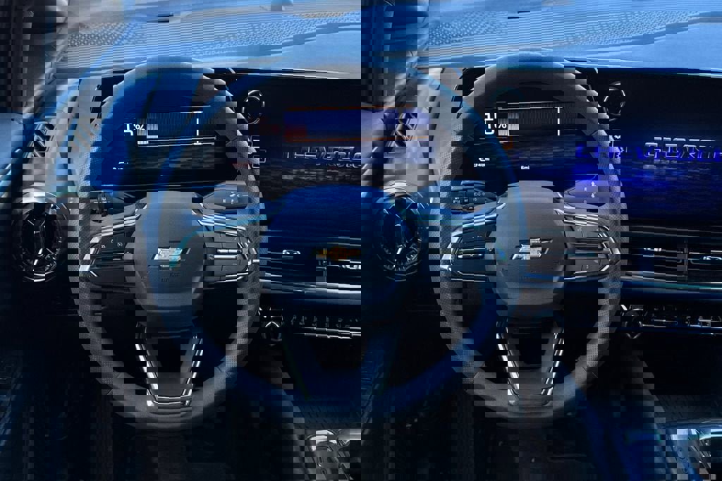 New 2026 Chevrolet Equinox EV LT w/ LPO, Blackout Package image 14