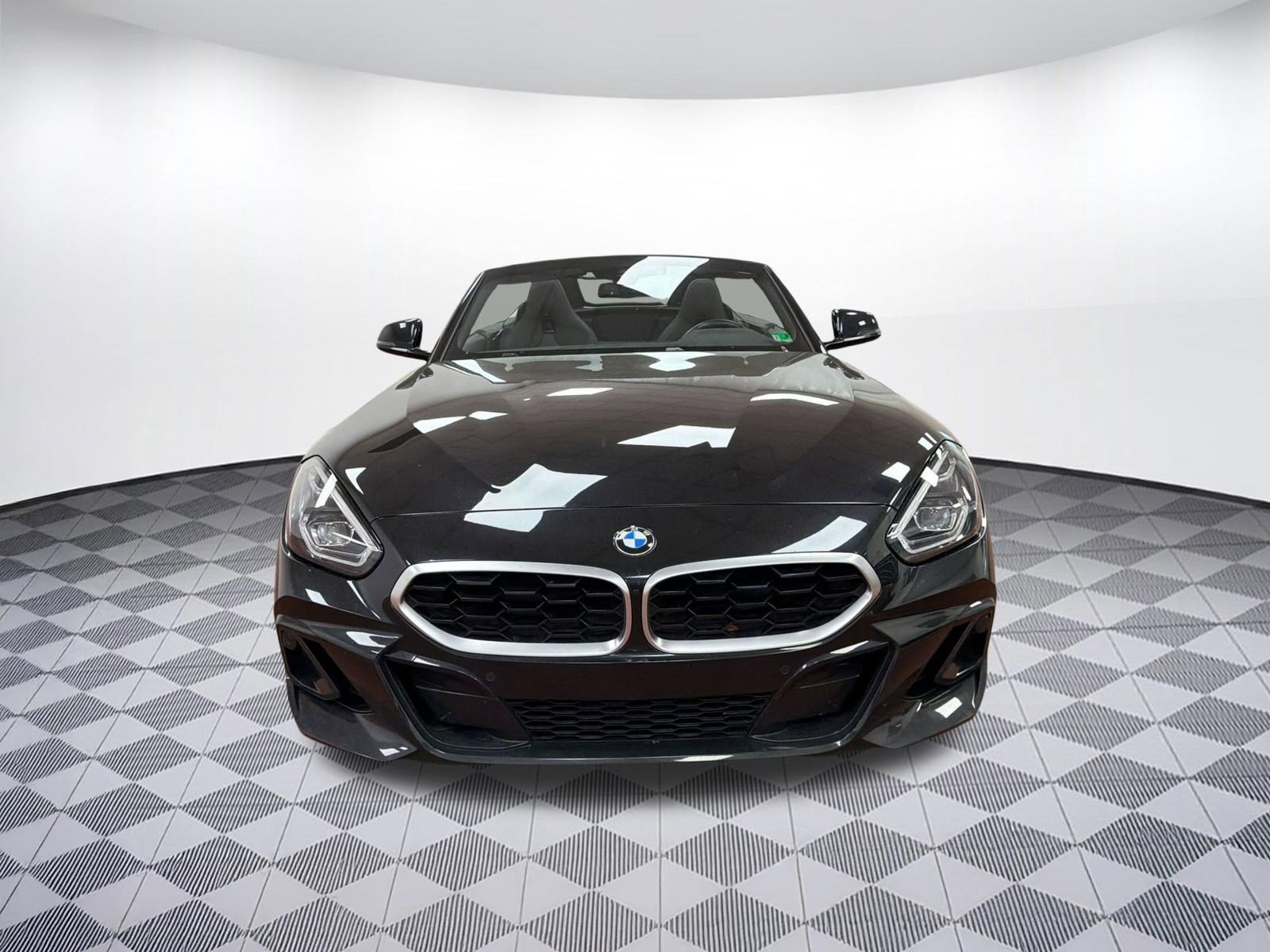 Certified 2023 BMW Z4 sDrive30i w/ Convenience Package image 6