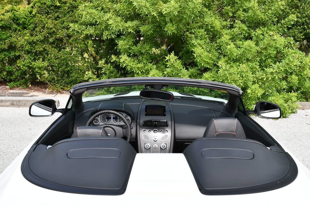 Used 2017 Aston Martin V12 Vantage S RWD image 56