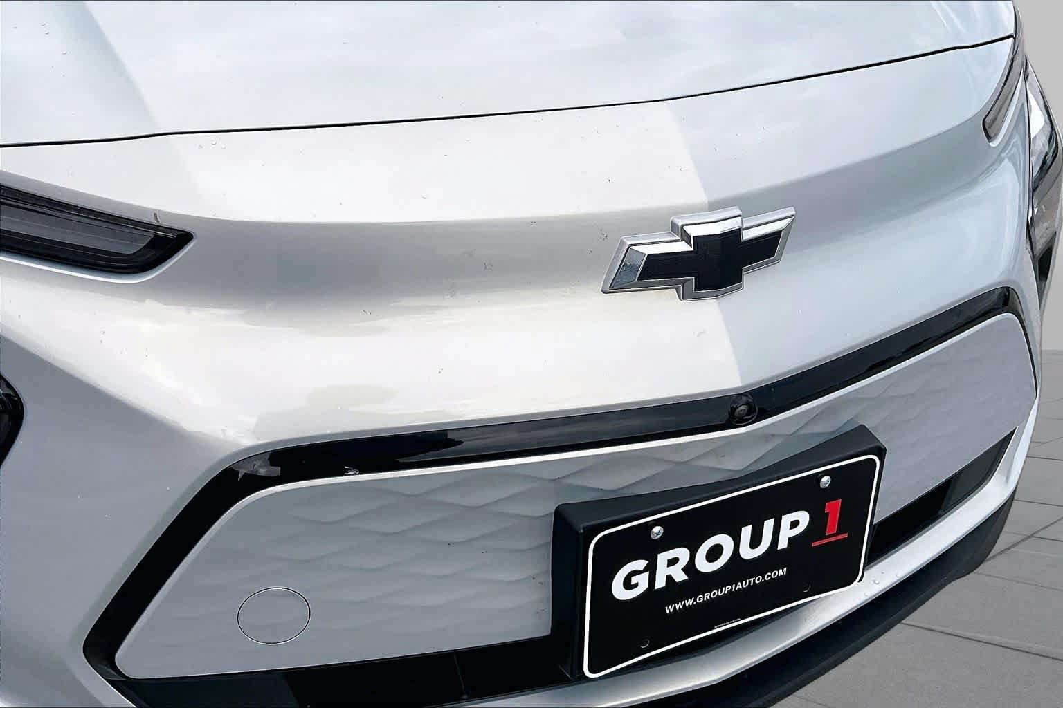 Certified 2023 Chevrolet Bolt LT w/ Infotainment Package FWD image 27