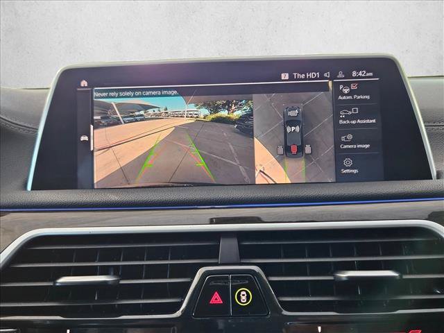 Used 2020 BMW 740i RWD image 12