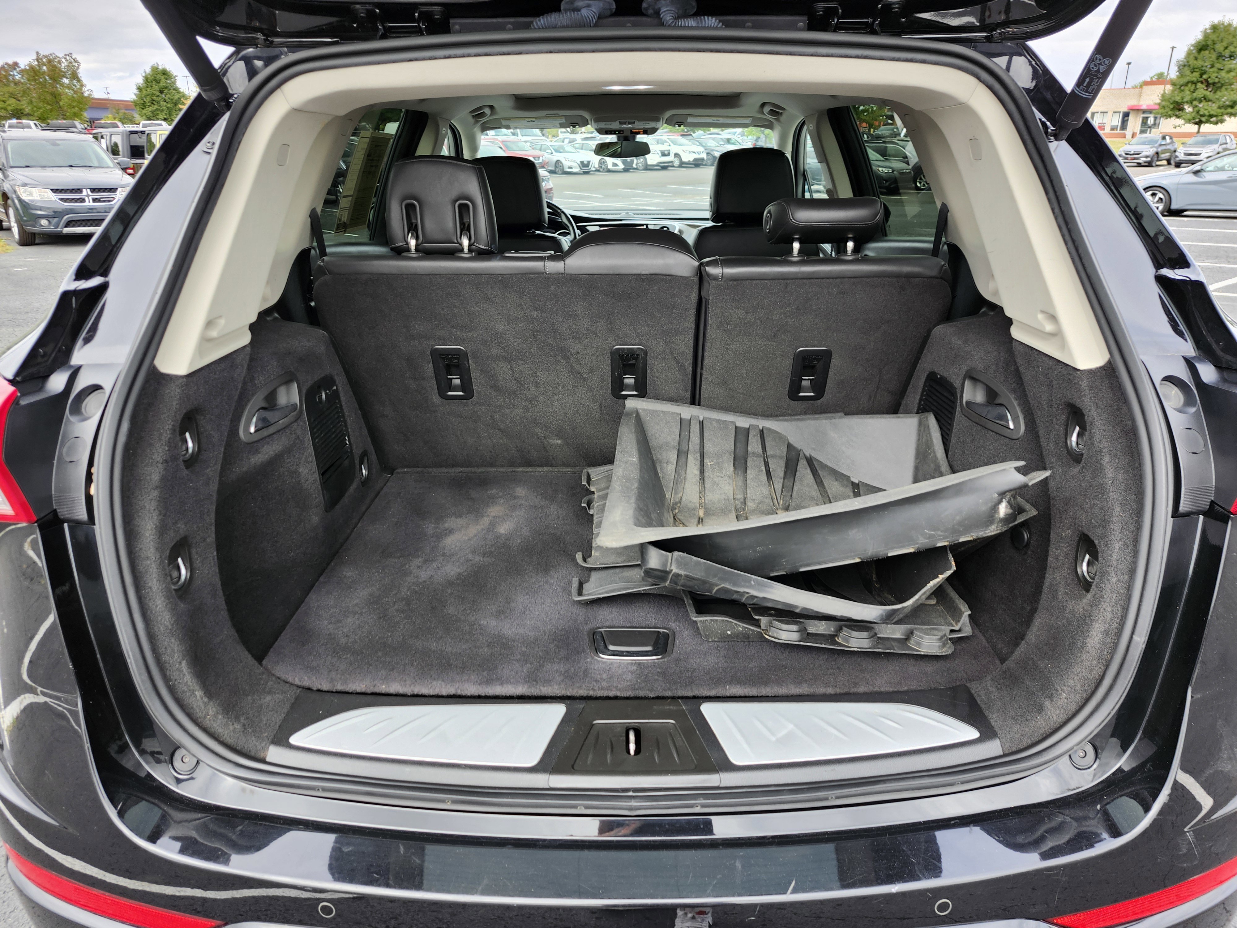 Used 2020 Buick Envision Essence image 16