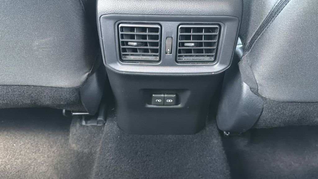 Certified 2025 Toyota RAV4 XLE image 35