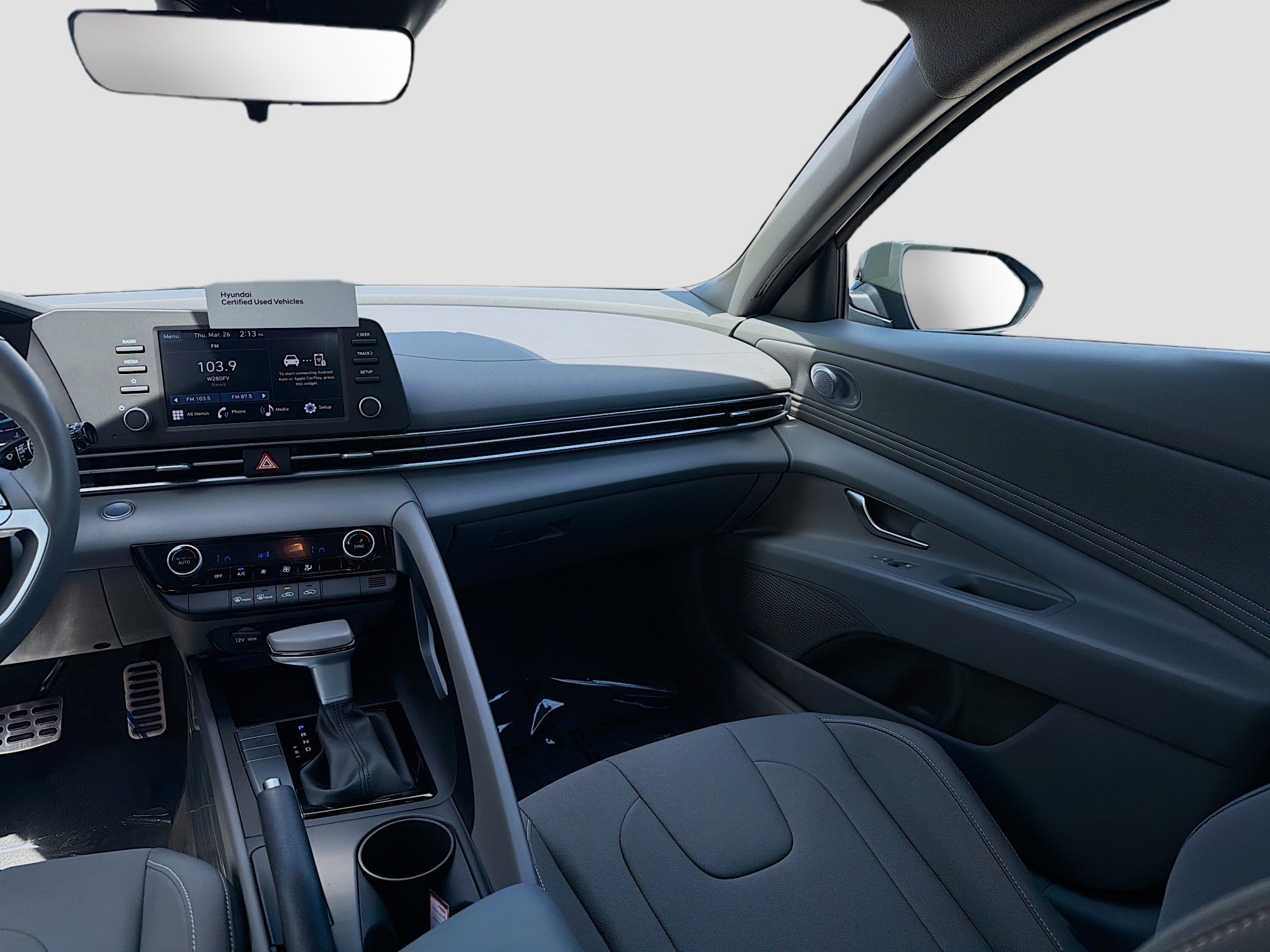 Certified 2025 Hyundai Elantra Sport image 19