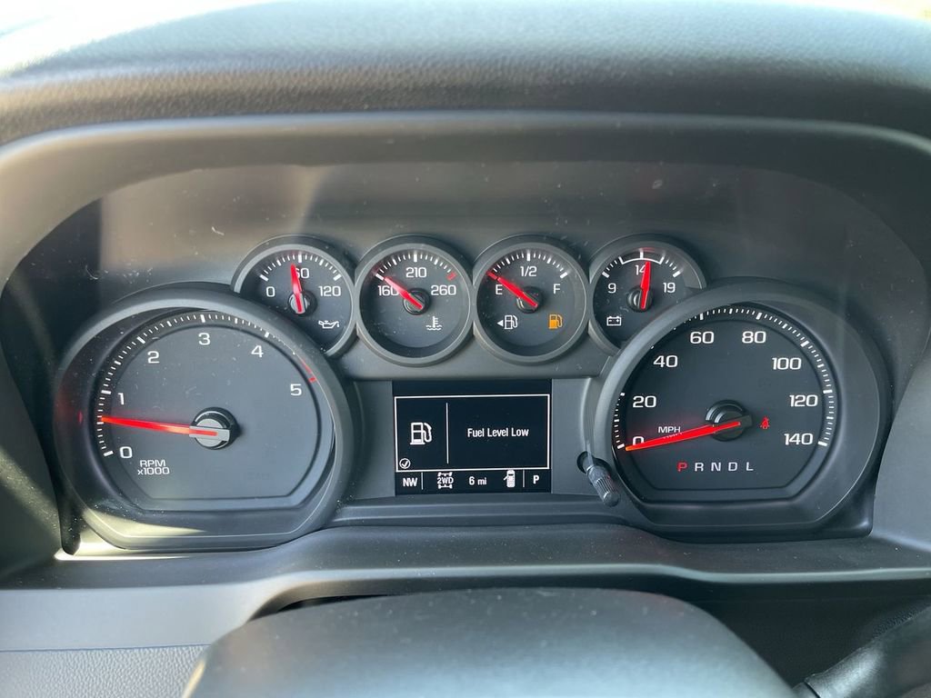 New 2026 Chevrolet Silverado 2500 Custom w/ Custom Value Package AWD/4WD image 15
