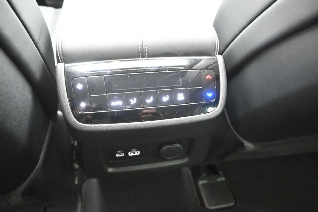 Certified 2023 INFINITI QX60 Pure FWD image 19